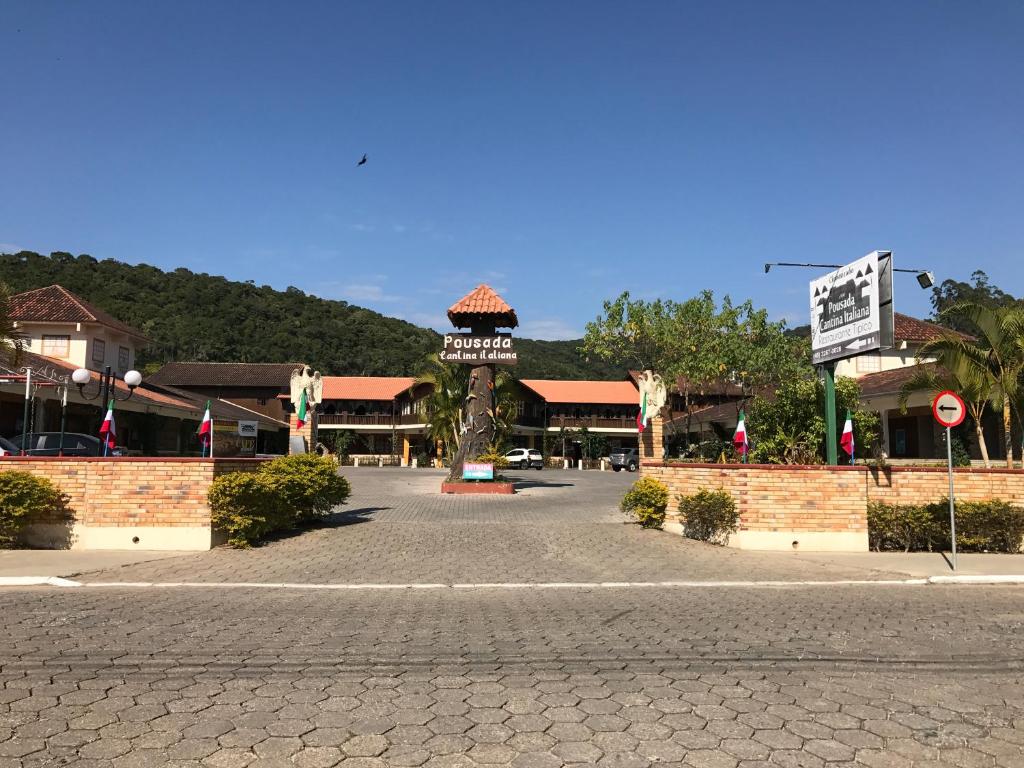  Pousada Cantina Italiana