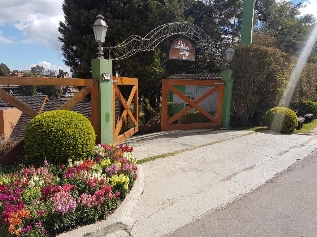  Informe-se referente TURISMO PARA SE ISOLAR com estadias semanais ou mensais numa belíssima COBERTURA Condomínio Switzerland Village