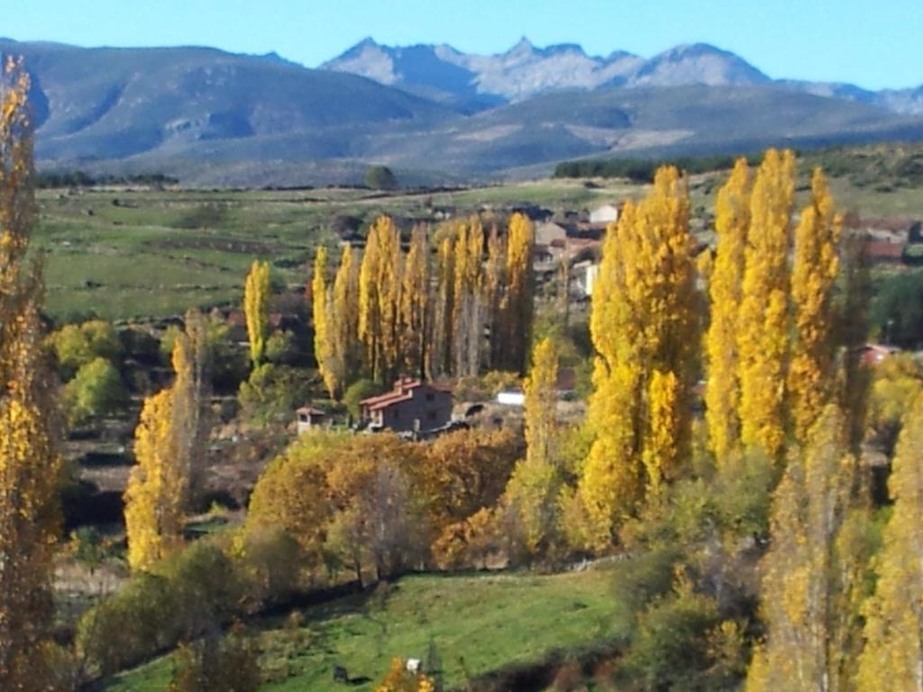 El Rondillo de Gredos - Three-Bedroom Townhouse