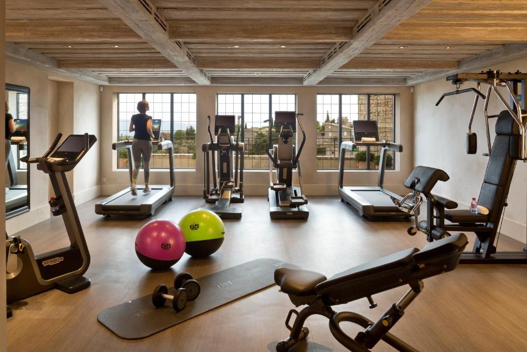 Fitness centrum a/nebo fitness zařízení v ubytování Airelles Gordes, La Bastide