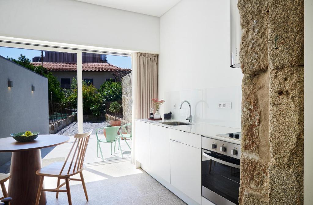 Pause Apartments - 8