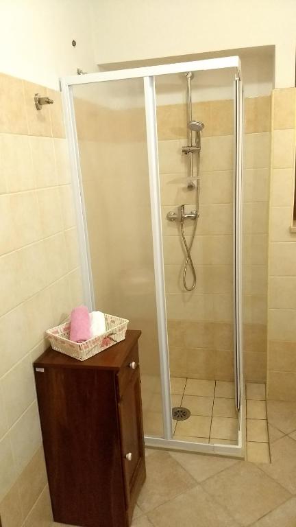 Koupelna v ubytování Agriturismo Le Scerze