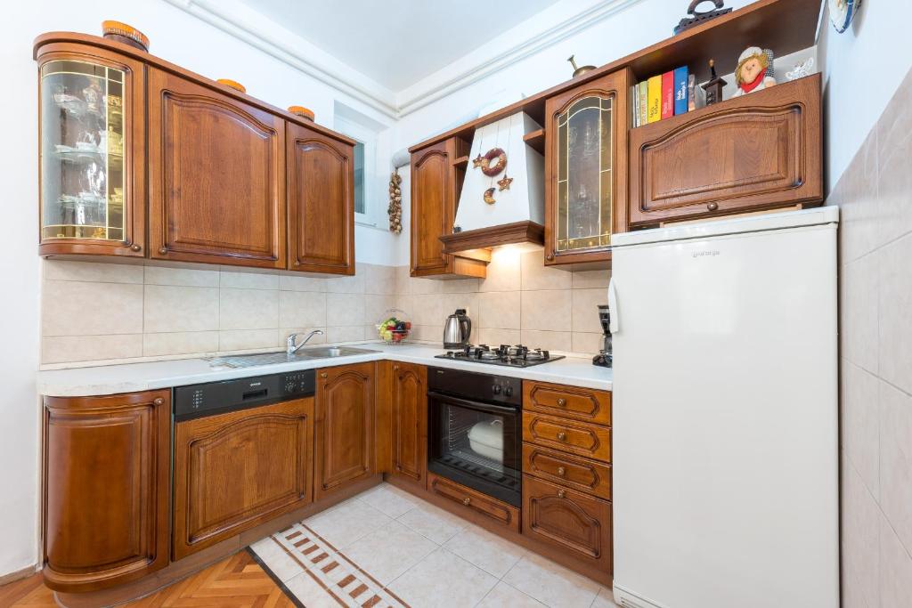 Kuchyň nebo kuchyňský kout v ubytování K&L central apartments