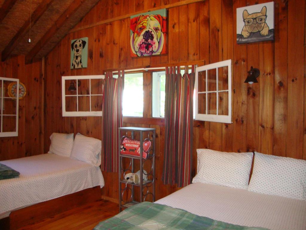 Postel nebo postele na pokoji v ubytování Paradise Resort Saratoga