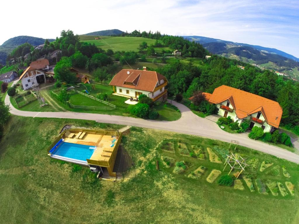 Booking.com: Turistična kmetija Tourist Farm Urška , Zreče, SI .  Rezervirajte hotel zdaj!