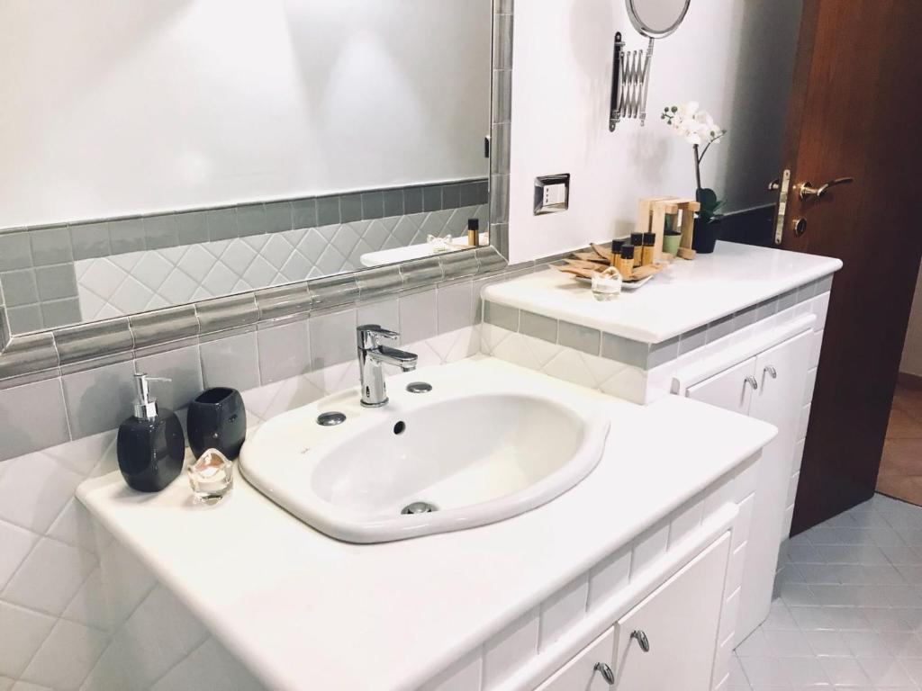 Kúpeľňa v ubytovaní A DUE PASSI temporary apartment