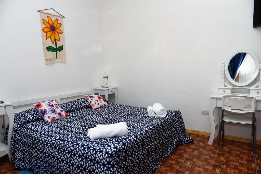 Postel nebo postele na pokoji v ubytování San Francisco Home