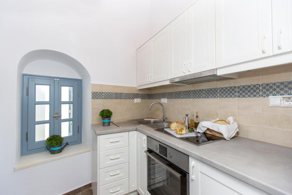 Castle Mansions - 16