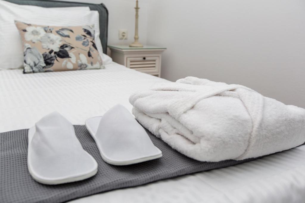 Castle Mansions - 10