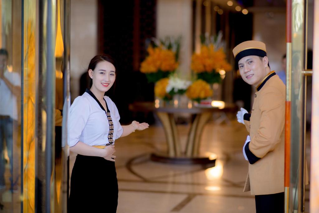 Nhân viên tại Muong Thanh Luxury Da Nang Hotel
