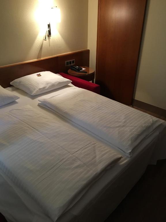 Dürer-Hotel - Resim 9