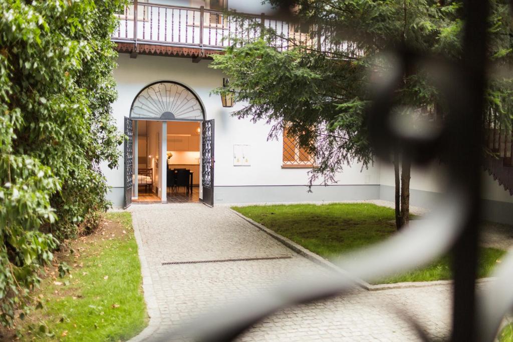 Sewa Apartments - 11