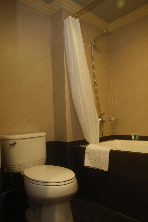 Koupelna v ubytování Herald Suites Polaris