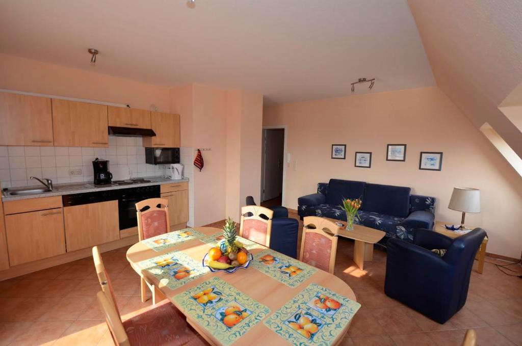 Villa Arosa Ostseetraum - 两卧室公寓 - 带 2 个阳台 1“Arosa 4”