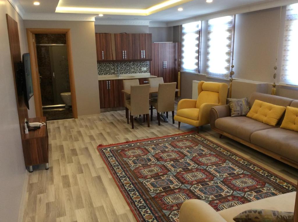 Kuchyň nebo kuchyňský kout v ubytování Hotel Yonca