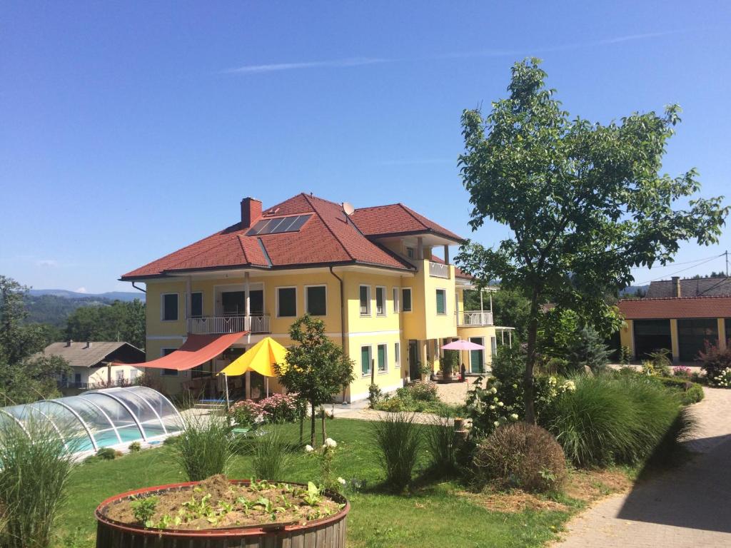 The building in which Az apartmant is located