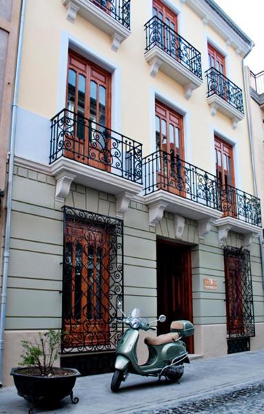 Budova, kde se hotel nachází