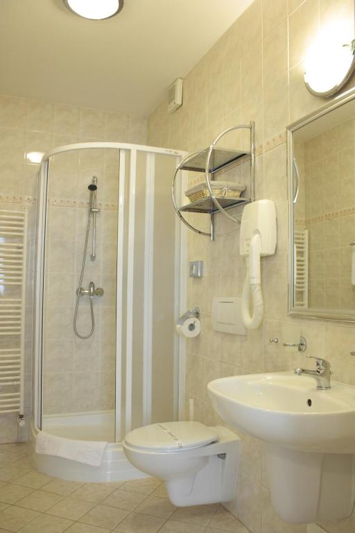 Koupelna v ubytování Hotel Pod Věží