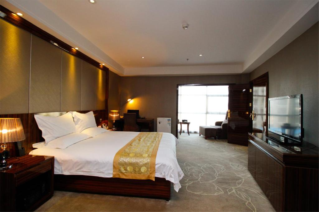 GreenTree Eastern GuangDong FoShan ShunDe District Huicong City Hotel - Sala De Reina De Lujo