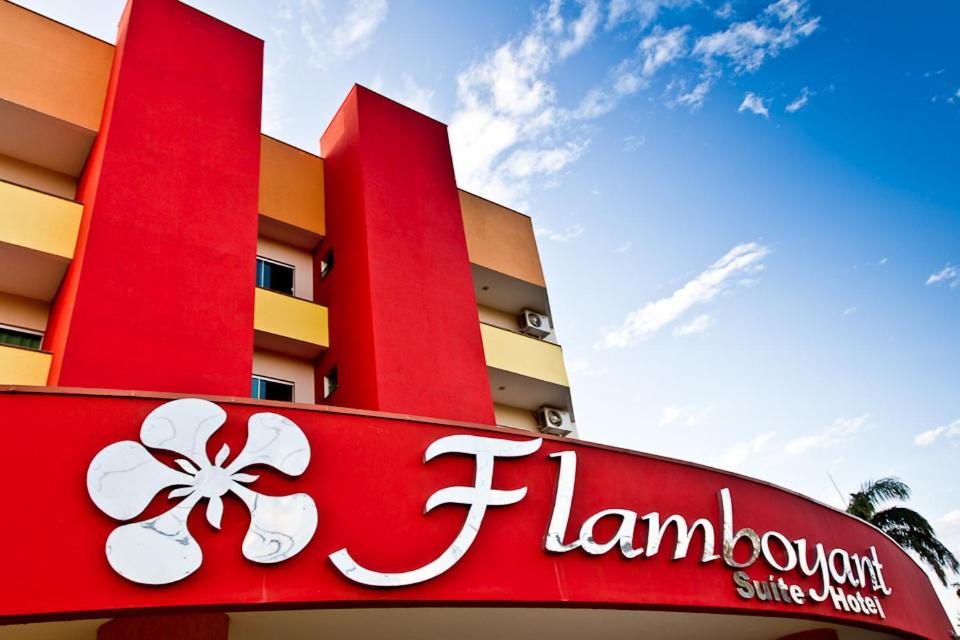  Flamboyant Suite Hotel