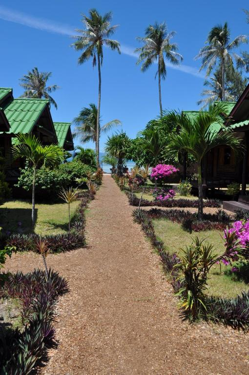 Phangan Beach Resort - 5