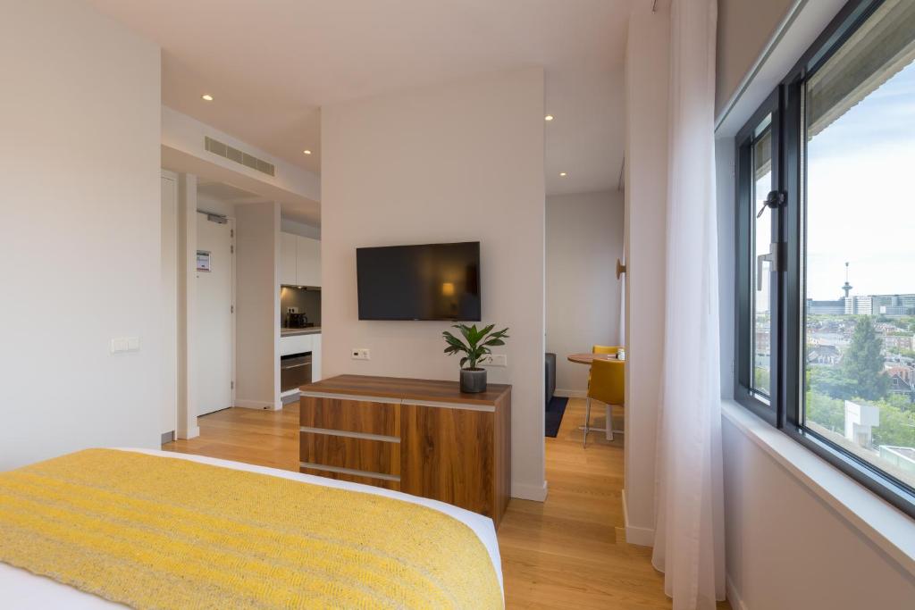 PREMIER SUITES Rotterdam - Resim 29