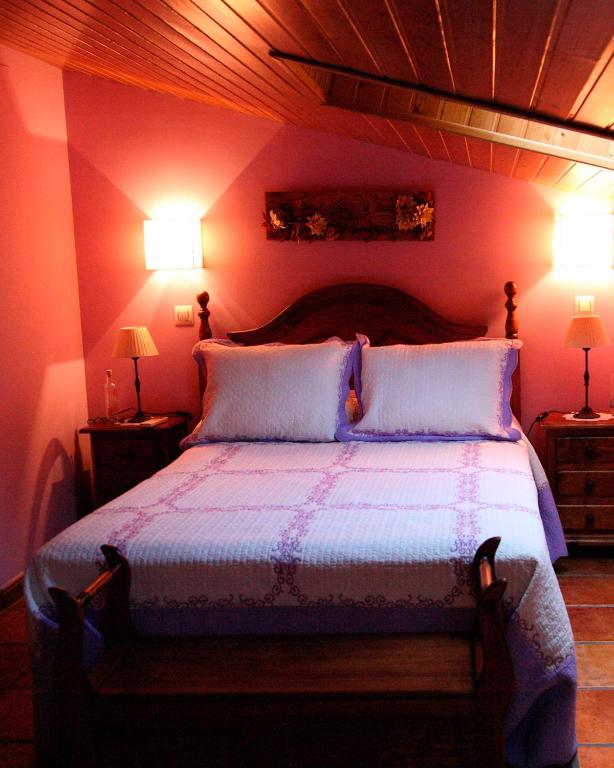 Booking.com: Casa Rural Samuel Paraca , Guisando, España ...