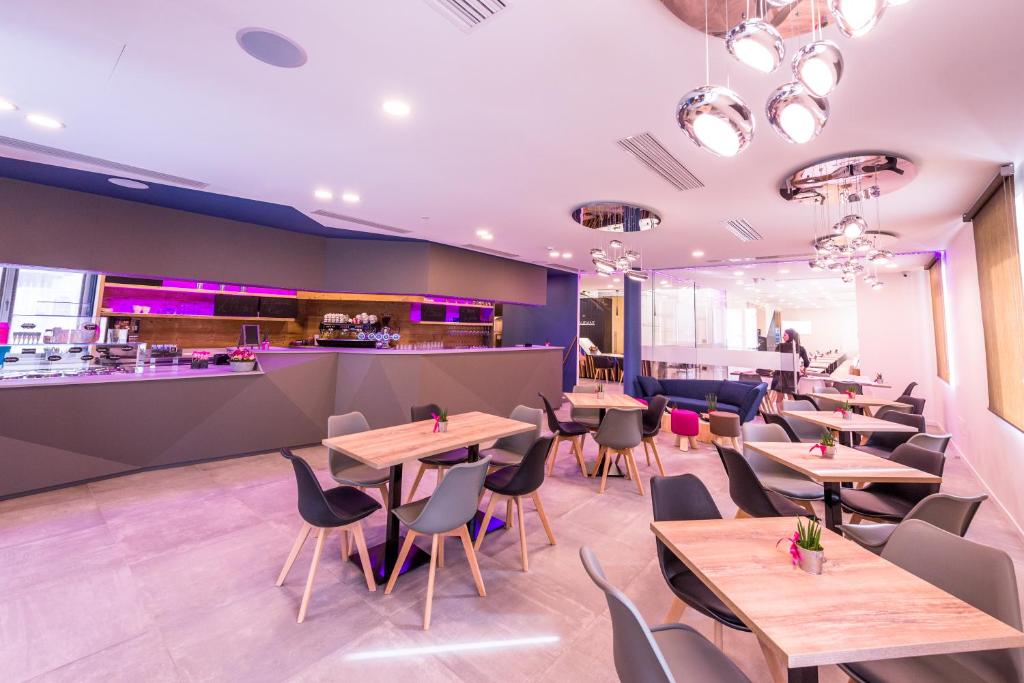 Restaurace v ubytování Albergo Ardesio Da Giorgio