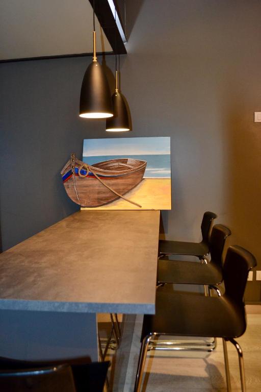 A seating area at Carducci 2 - Charming & Cozy Apartment