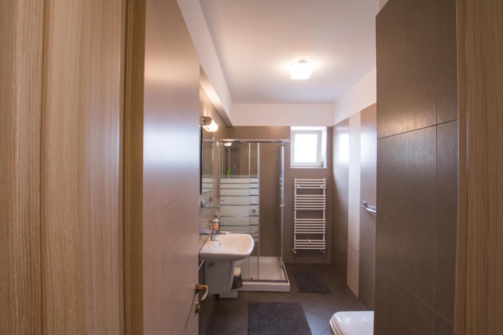 Victoriei City Studios - Resim 24