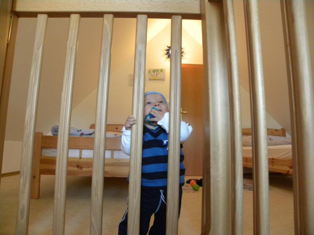 Postel nebo postele na pokoji v ubytování Gästehaus Lisa