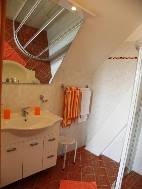 Koupelna v ubytování Gästehaus Lisa