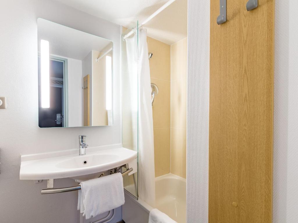 B&B HOTEL Tours Nord 1 Val de Loire - Chambre Double