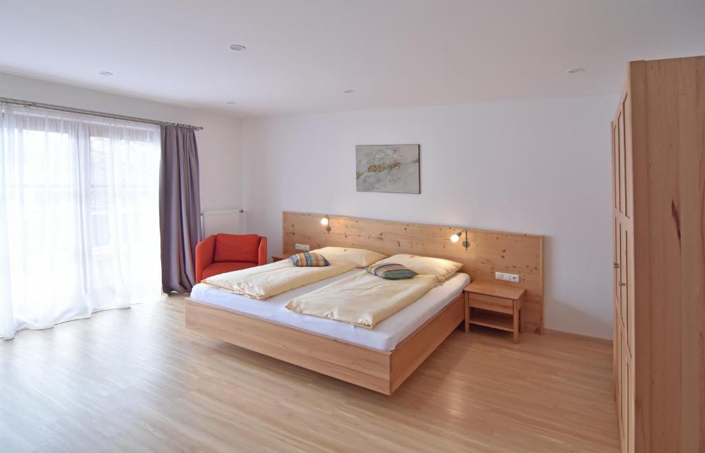 Postel nebo postele na pokoji v ubytování Hotel Ausseerland