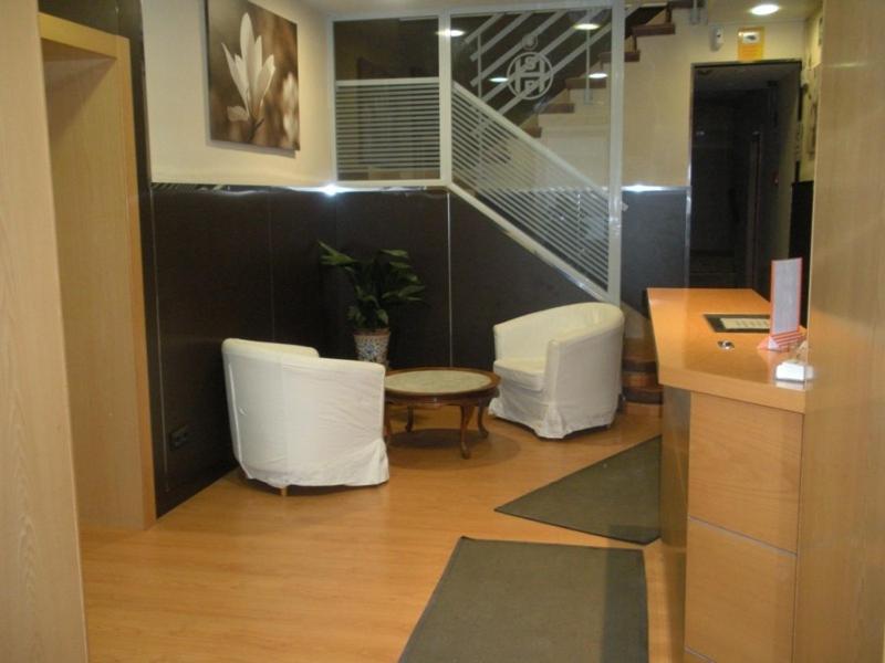 Imagen de la galería de Hostal Falfes, en Madrid