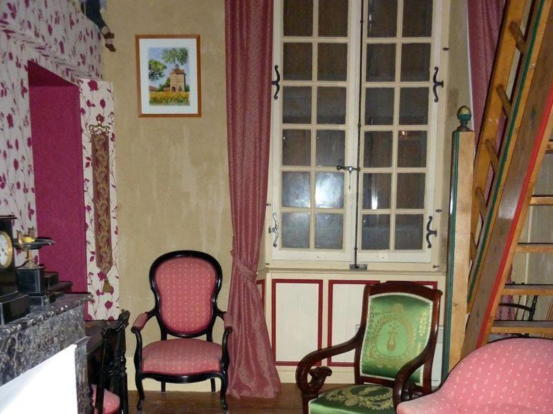 Posezení v ubytování Château de Vallègue