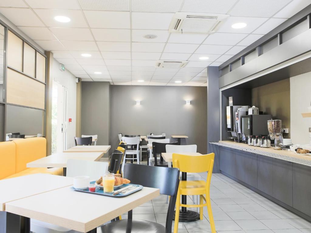 Restaurace v ubytování B&B HOTEL Hyères