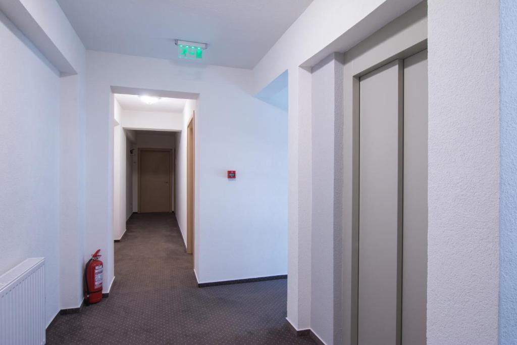 Victoriei City Studios - Resim 18