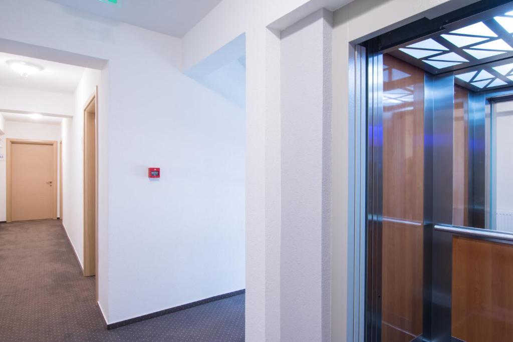 Victoriei City Studios - Resim 16