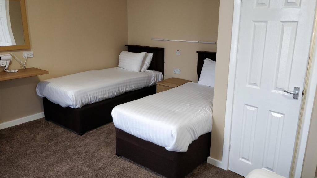 The Lawton - Resim 30