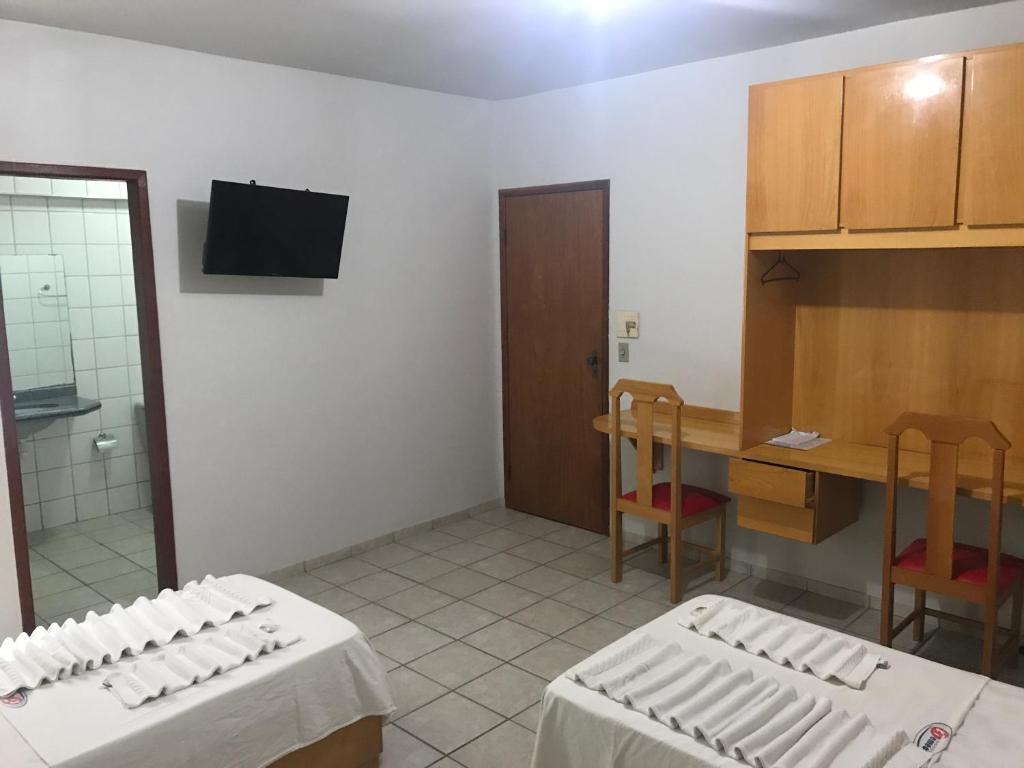  Hotel Gemeos