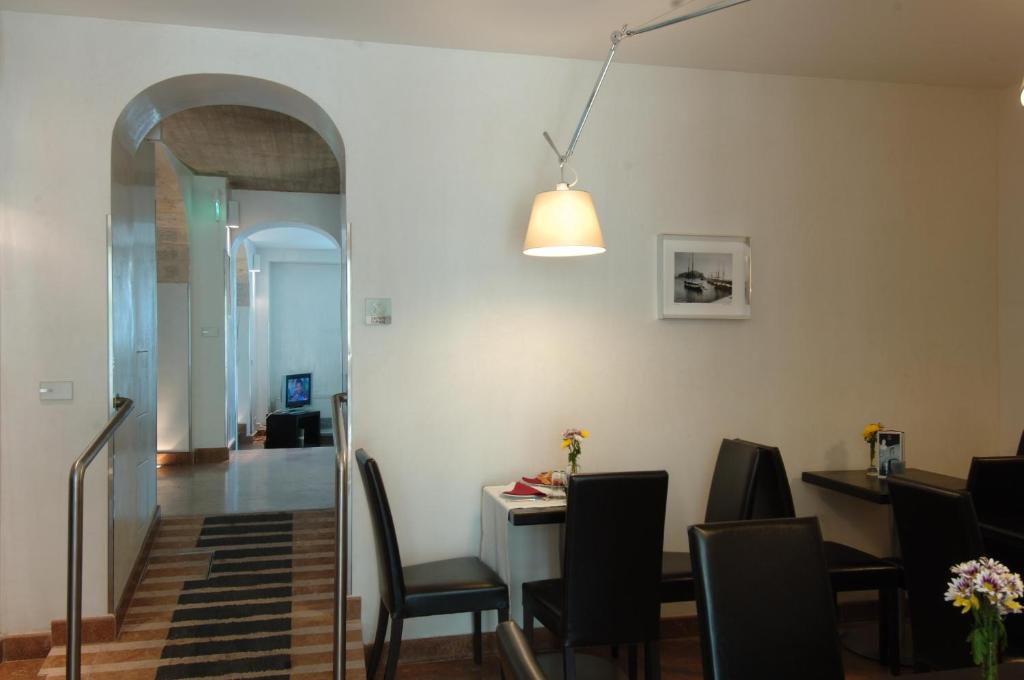 Ucciardhome Hotel - Resim 15