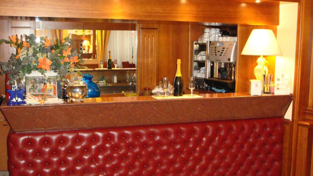 Lounge nebo bar v ubytování Albergo Corona