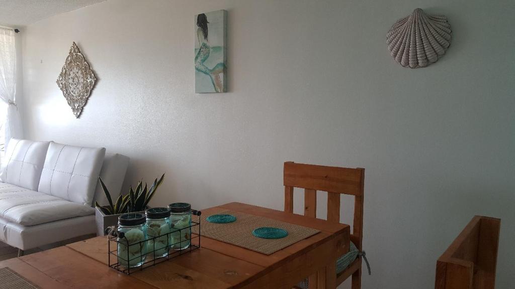 Posezení v ubytování Beach front apartment in Luquillo