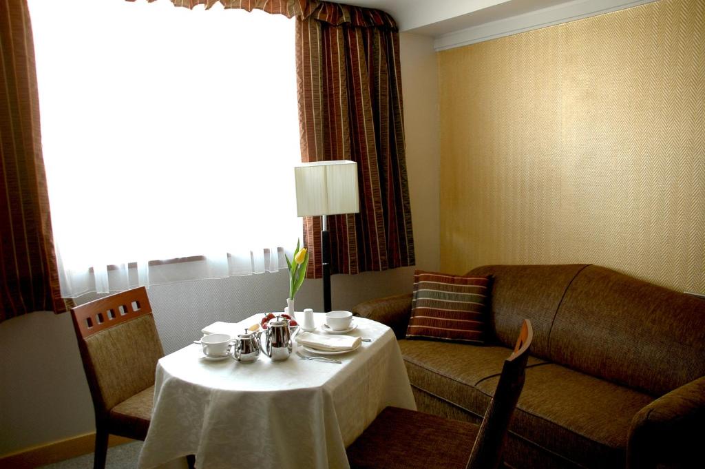 Posedenie v ubytovaní Actor Hotel Budapest