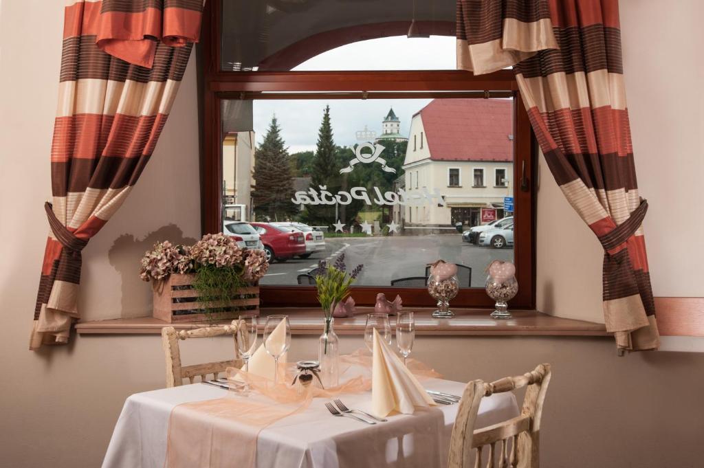 Restaurace v ubytování Hotel Pošta