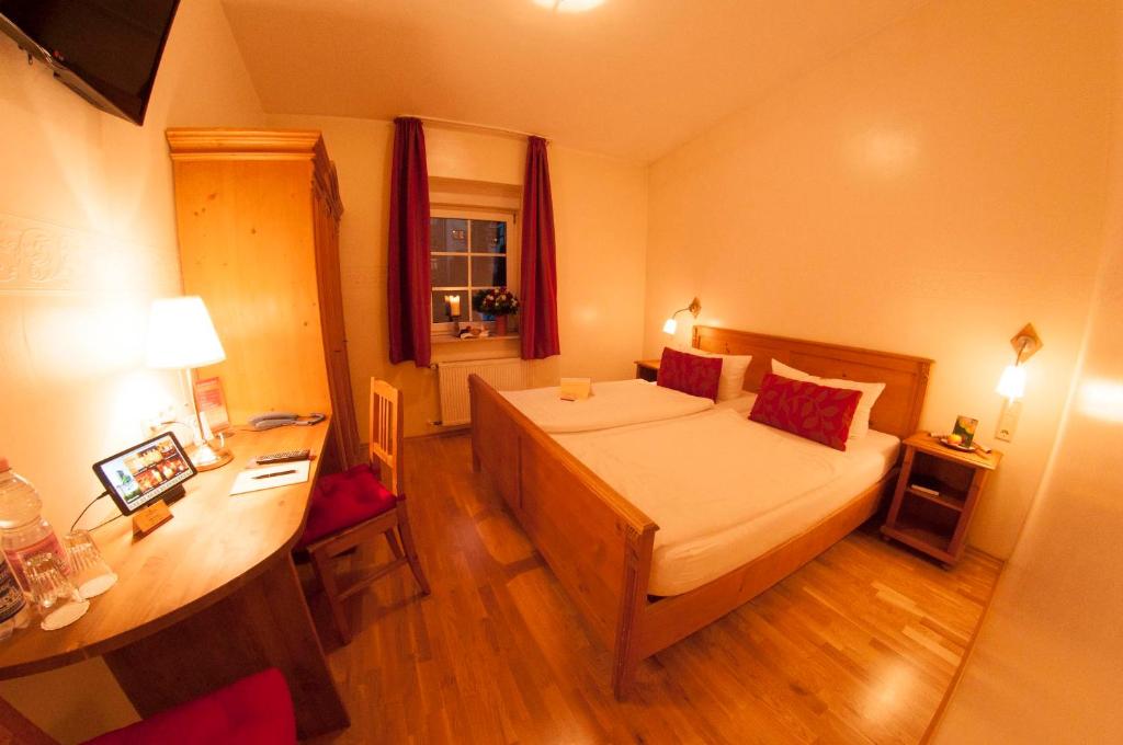 Ringhotel Lutherhotel Eisenacher Hof - Small Double Room