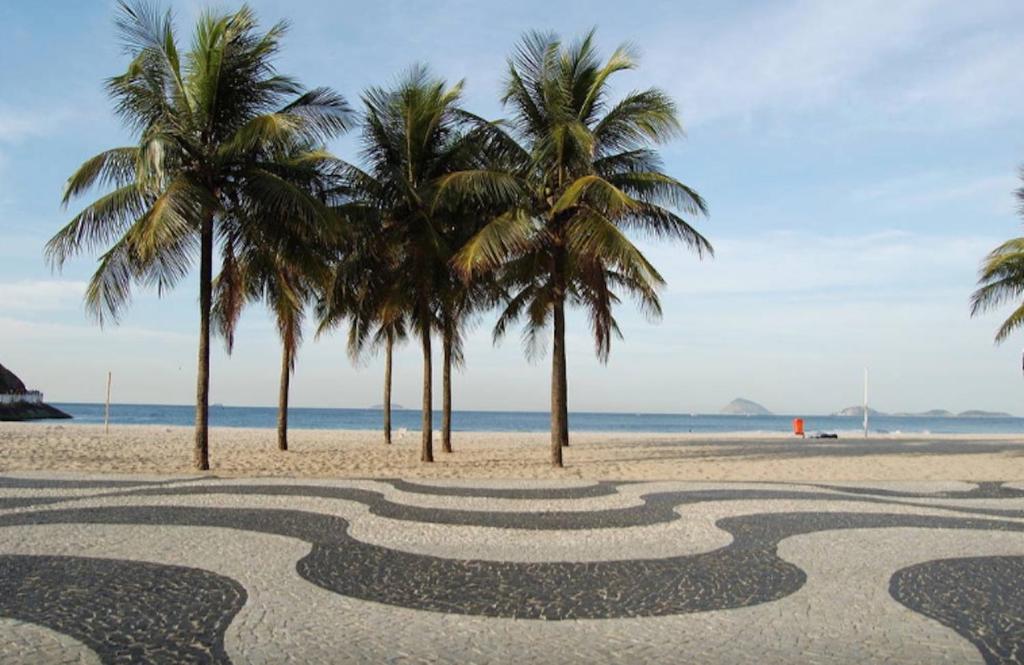  Copacabana Flat