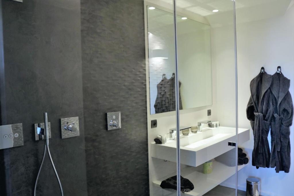 Koupelna v ubytování B&B For 2-Wellness For 2