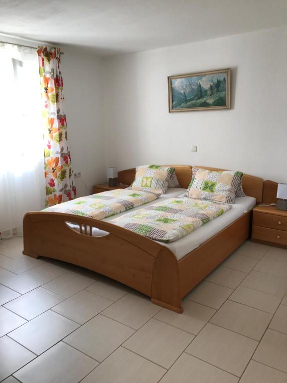Postel nebo postele na pokoji v ubytování Panoramahof Holly